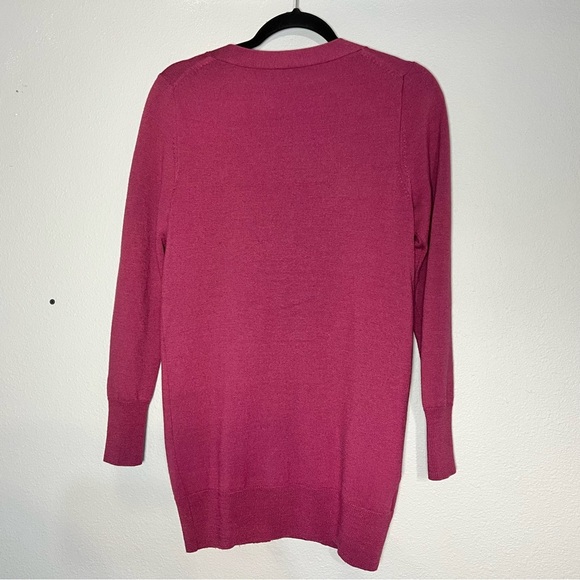 Ann Taylor Deep Pink Merino Wool  Cardigan Sweater Size Medium Flaw - Picture 6 of 10